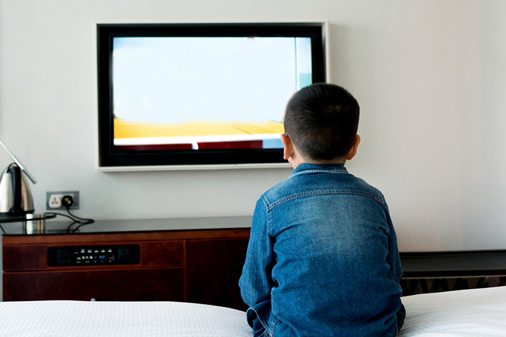 The effects of television on children essay