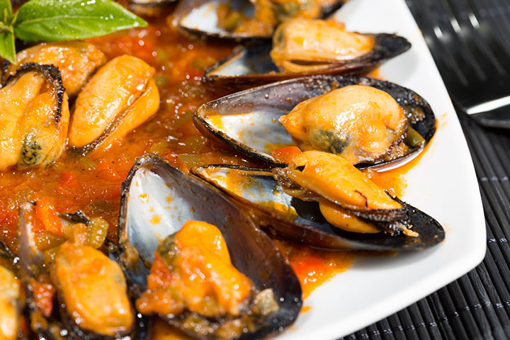 Mussels While Pregnant - French Country Mussels