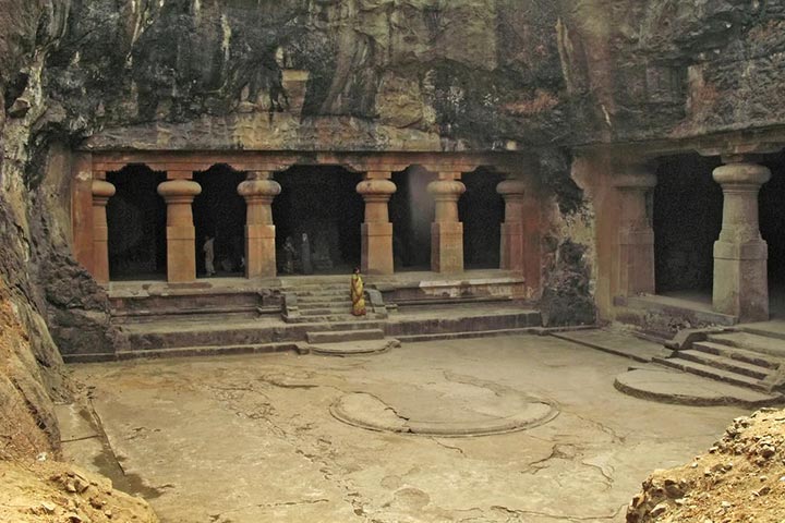 Places To Visit In Mumbai For Kids - Elephanta Caves