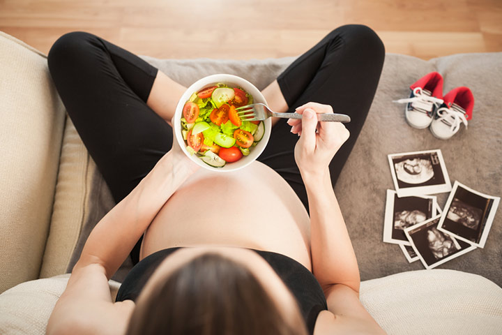 5 Easy And Healthy Breakfast Recipes For Pregnant Women