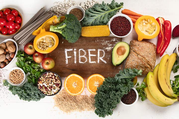 Choose a high fiber diet during the 4th month of pregnancy