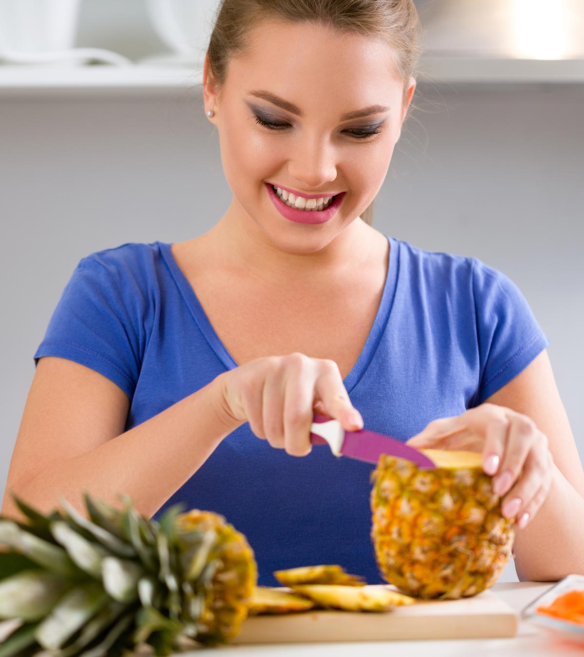 怀孕期间吃菠萝:安全manbet安卓版吗?会导致分娩吗