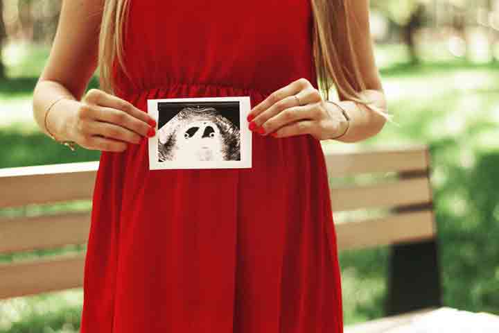 The ultrasound can help detect twins