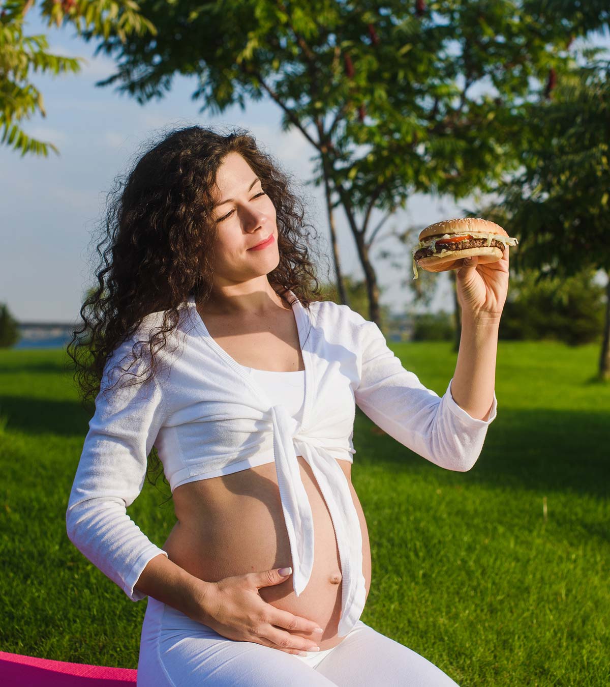 8 Reasons To Limit Junk Food During Pregnancy