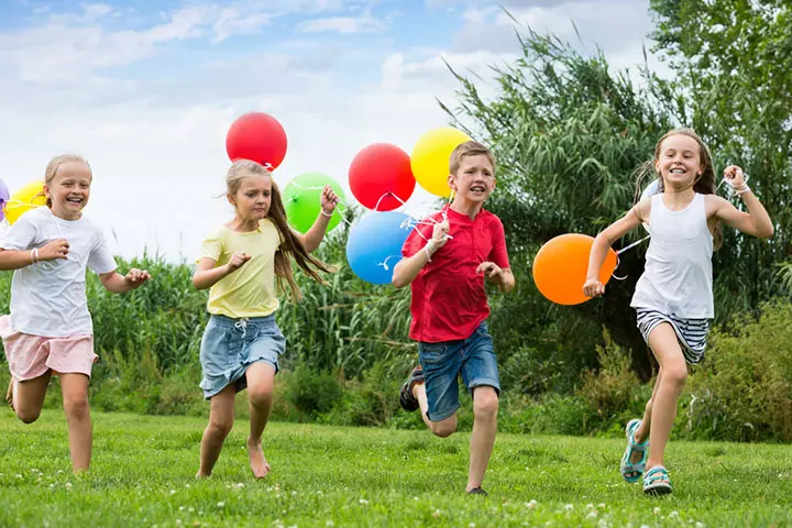 Team Building Activities For Kids, Balloon Wars