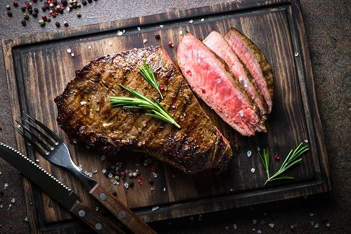 how-should-pregnant-women-eat-red-meat-livestrong