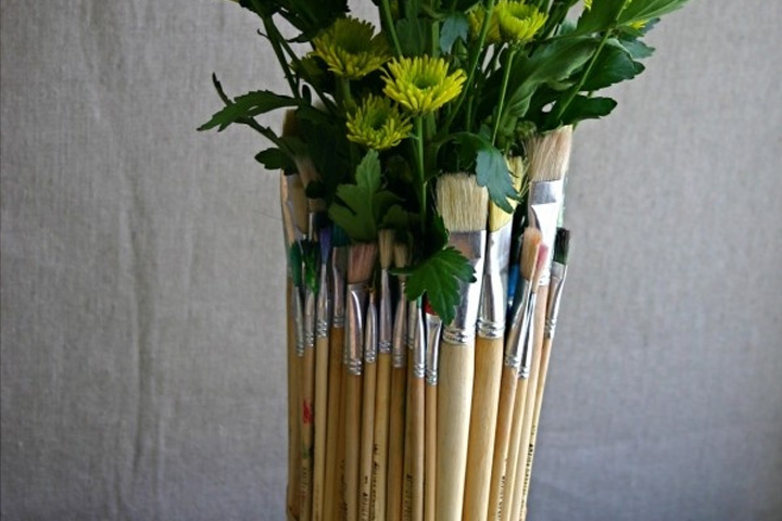 House crafts for preschoolers, paint brush flower vase