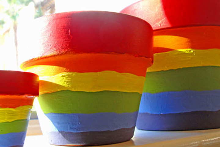 House crafts for preschoolers, rainbow colored vases
