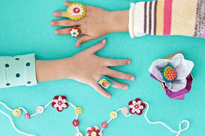 Summer Sewing Projects For Kids: DIY Felt Flower Rings