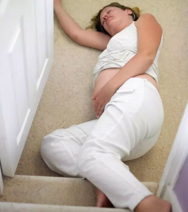 Falling During Pregnancy: Is There A Reason To Panic?
