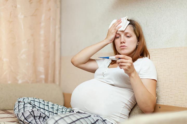Fever at 8 months pregnant needs medical attention