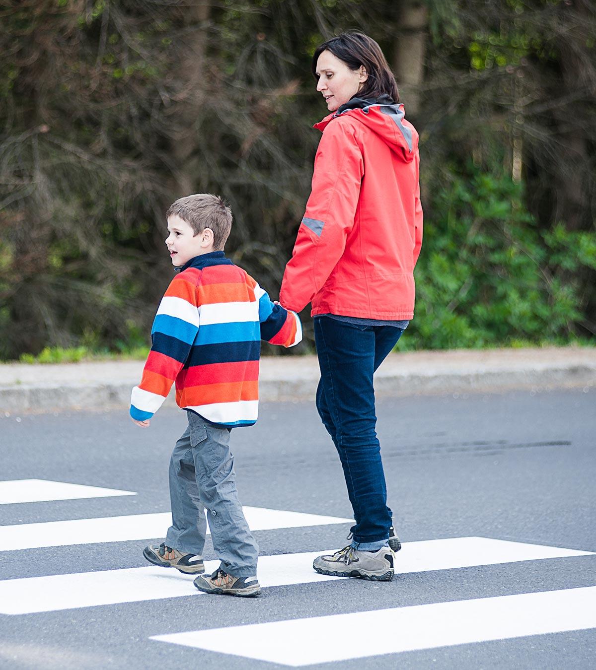 13 Important Road Safety Rules To Teach Your Children