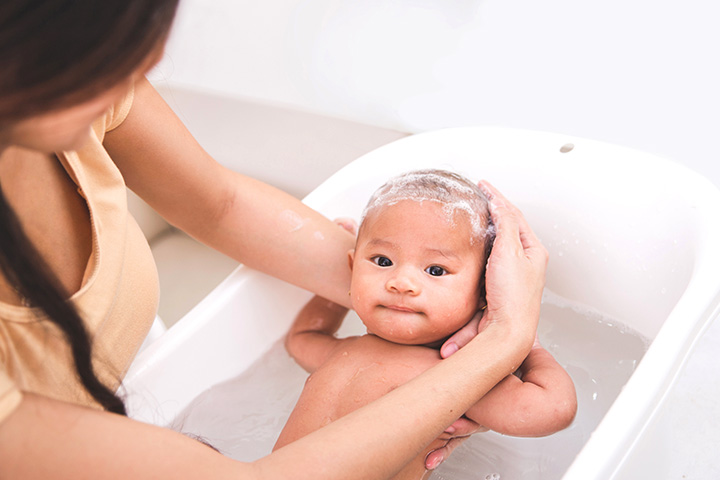 How to bathe a baby step five