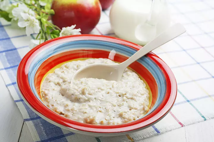 Oatmeal with apples in baby food chart