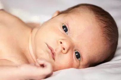 4 Effective Tips To Treat New Born Baby's Body Hair