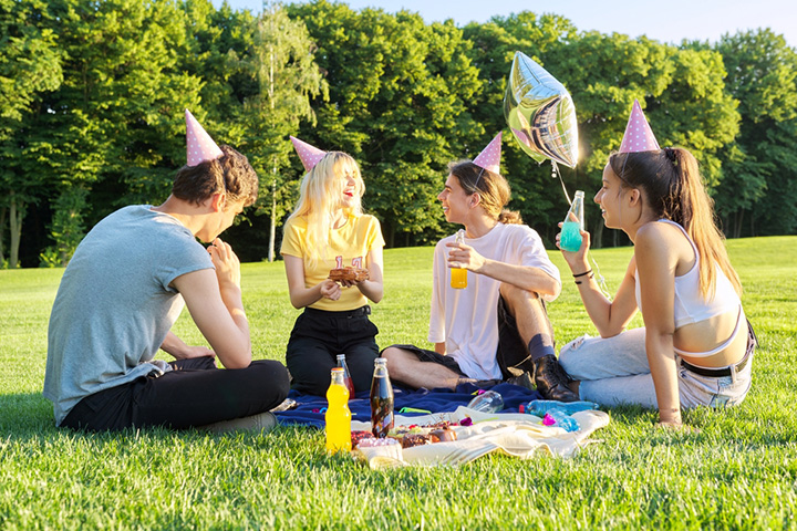 A picnic-style birthday celebration