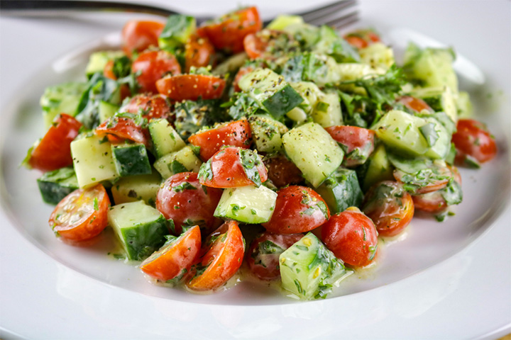 Cucumber salad is a healthy snack during pregnancy.