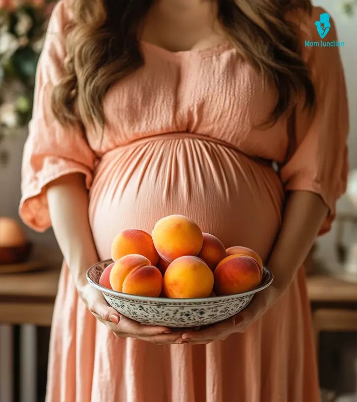 Eating Peaches During Pregnancy