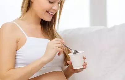 Is It Safe To Eat Yogurt During Pregnancy?