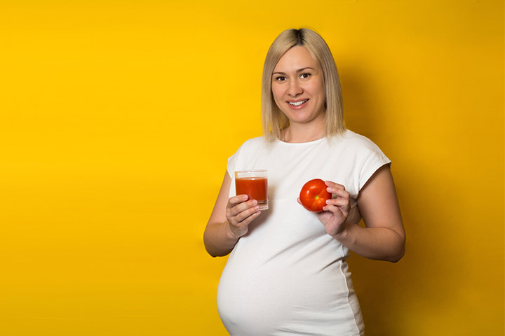 Nutritional benefits of eating tomato during pregnancy