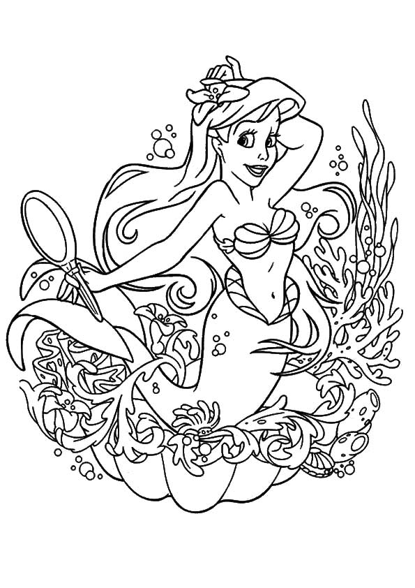 ariel-dressing-up-under-water-disney-princess