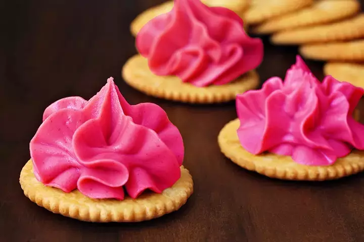 strawberry-ritz fireless cooking for kids