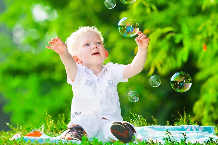 Bubble tracking activity for 16 month old baby