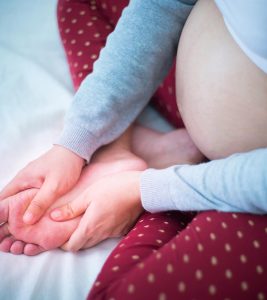 Causes Of Foot Pain During Pregnancy, Treatment & Prevention