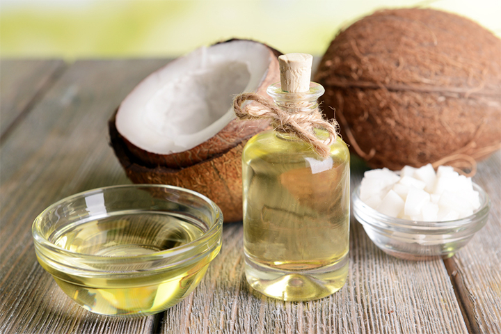 Coconut oil is a natural alternative to deodrant
