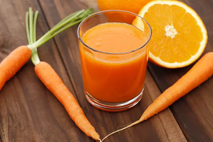 Orange and carrot smoothie for kids