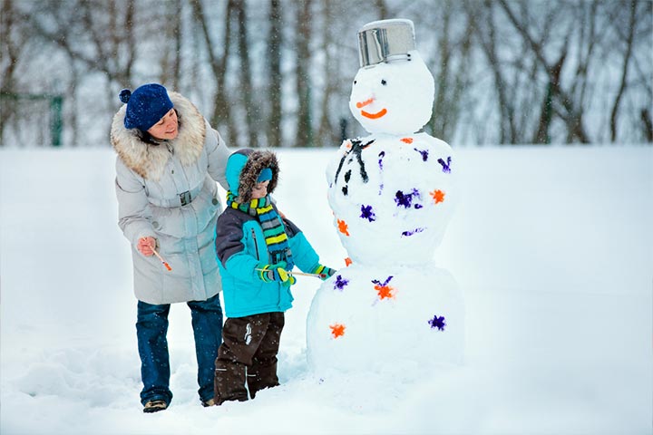 为学龄前儿童准备的雪地彩绘、上色活动
