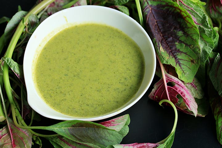 Spinach chicken soup for babies