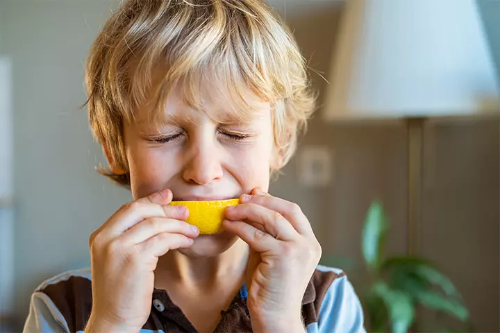 Sucking a slice of lemon may help treat hiccups
