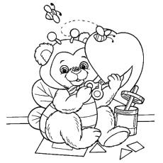 Bear Cutting Paper into Heart Shape Coloring Page