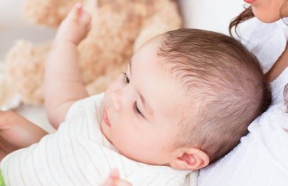 7 Amazing Benefits Of Reading Bedtime Stories To Your Baby