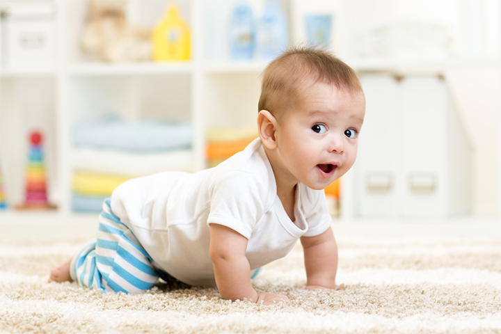 Baby walkers may delay crawling