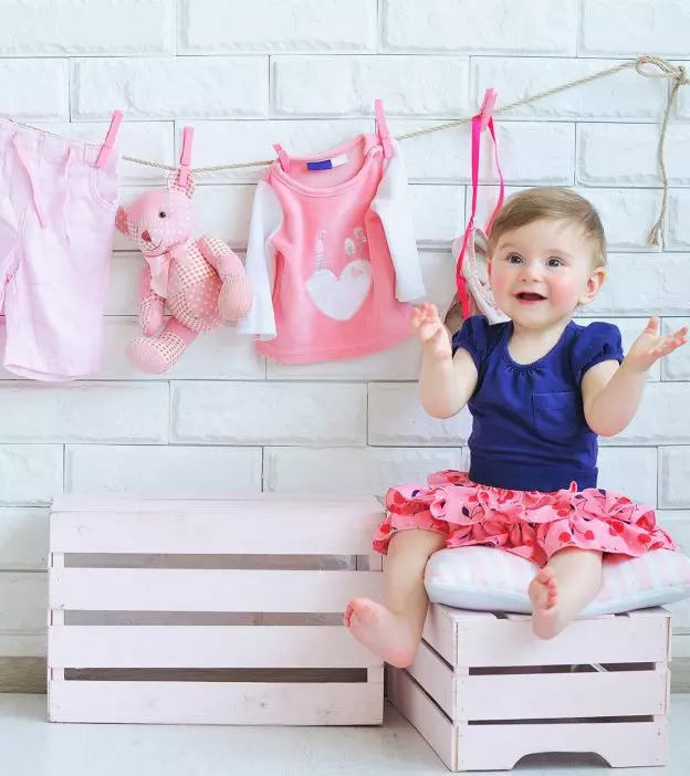 How to Wash Your Baby's Clothes: 7 Helpful Tips
