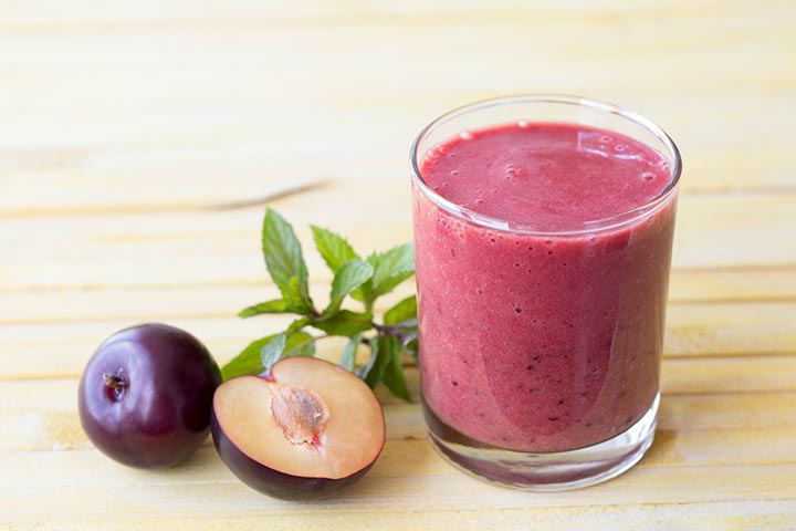 Make yummy smoothies with fresh plums