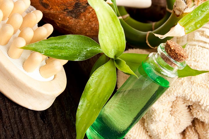 Tea tree oil could be effective in treating dandruff. 