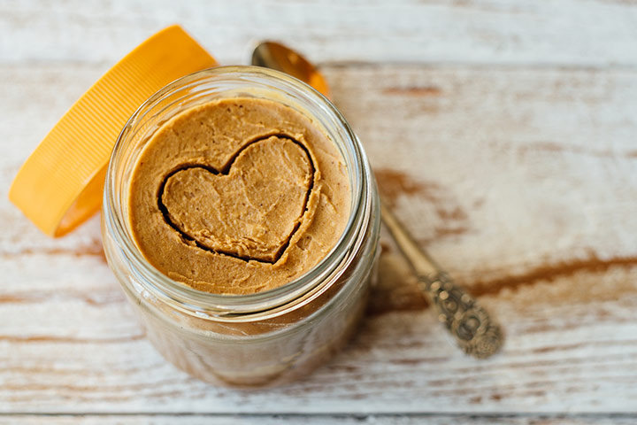 Eating nut butters during pregnancy