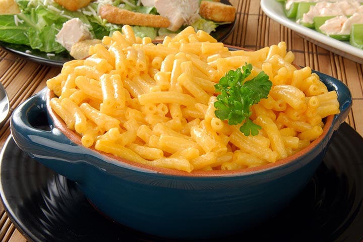 Simple Macaroni And Cheese recipe for kids