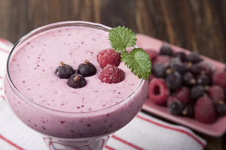 Berry Delight yogurt recipe for your baby