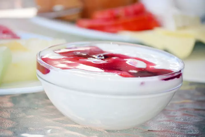 Blueberry and Maple syrup yogurt recipe for your baby