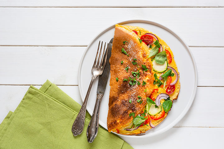 Cheesy zucchini omelet for baby
