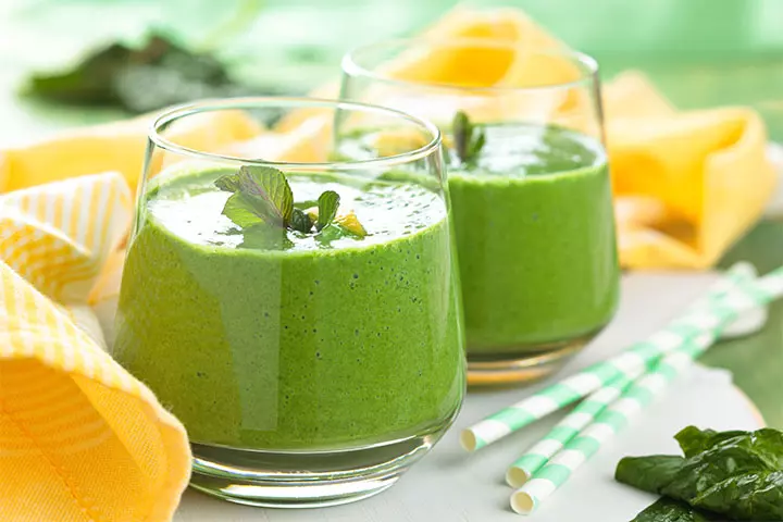 Papaya And Spinach Smoothie