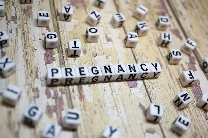 Play scrabble with him, how to tell your husband that you are pregnant