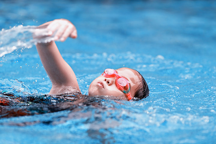 swimming activities as aerobics for kids
