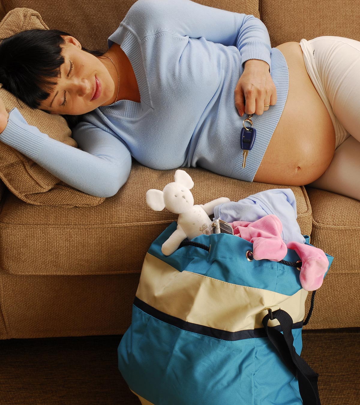 30 Must Things To Pack In A New Mom Survival Kit In 2024