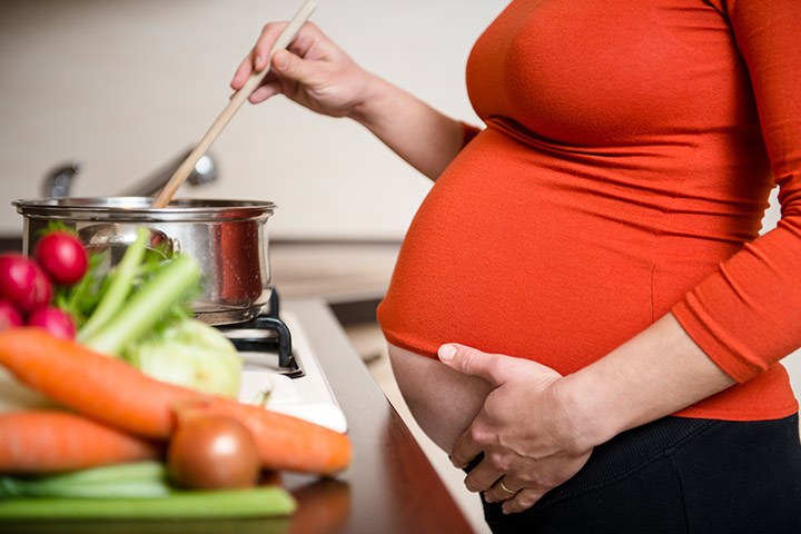 3 Simple Tips For Eating Safe During Pregnancy