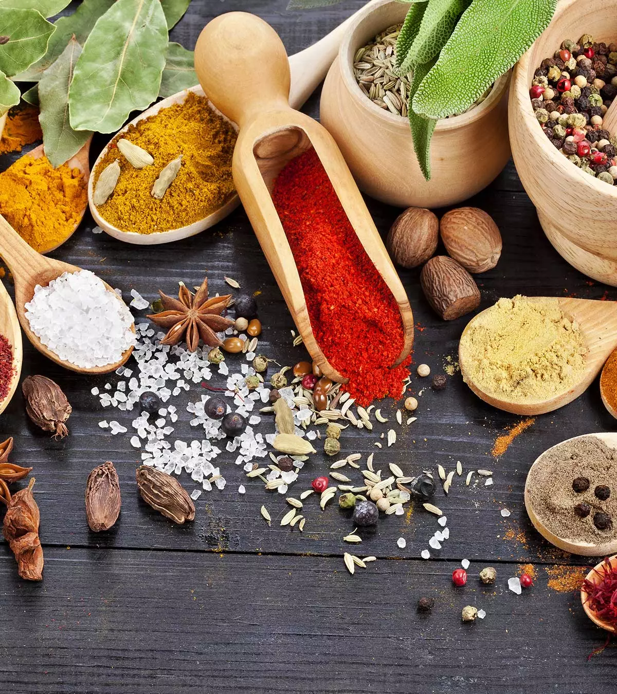 Top-10-Spices-To-Eat-&-Avoid-During-Pregnancy1